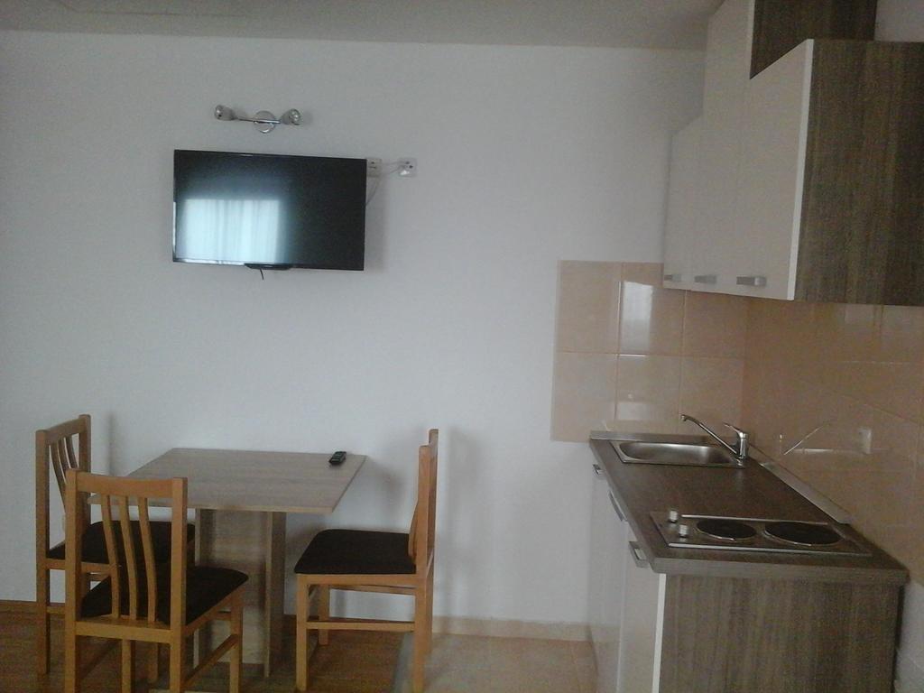 Apartments Dale สโมลยานัซ ห้อง รูปภาพ